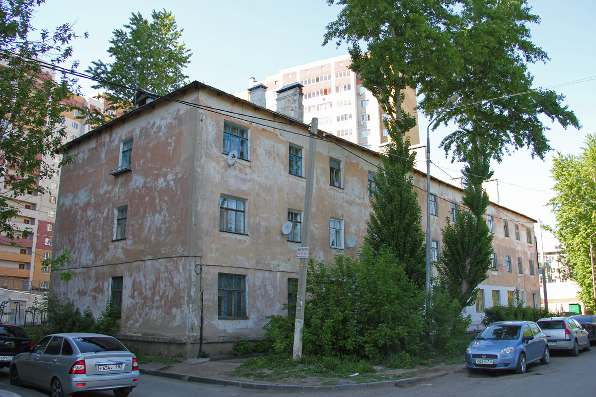Казань, Ягодинская улица, 27