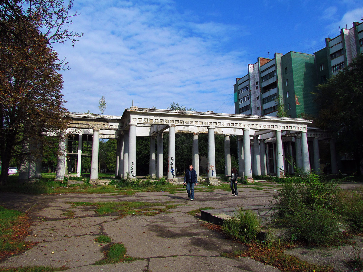 Луганск, Украинская улица, 11