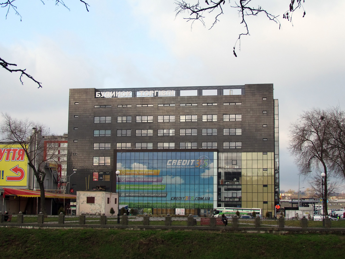 Charków, Суздальские Ряды, 9