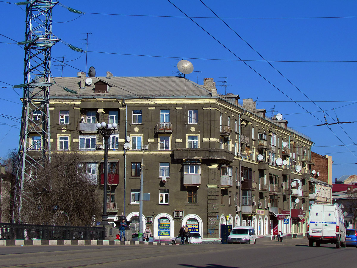Харьков, Проспект Героев Харькова, 31