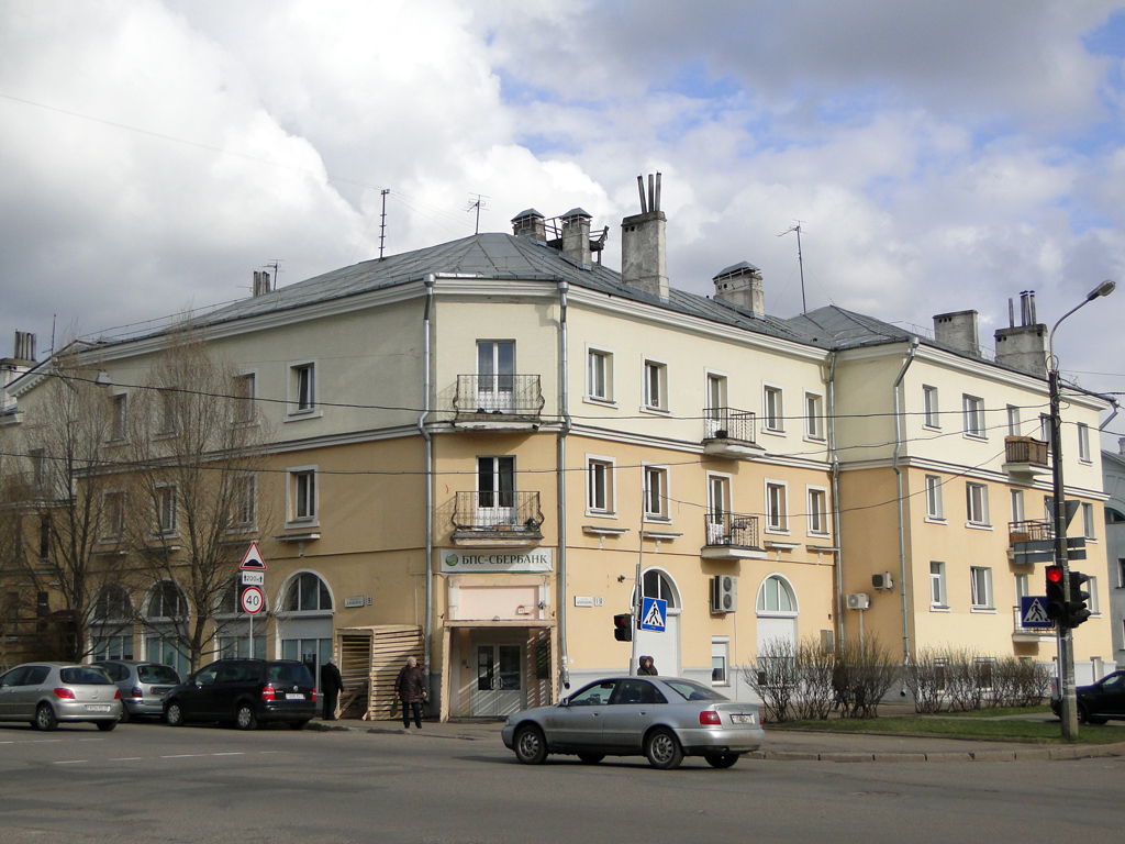 Мінск, Улица Олега Кошевого, 9 / Улица Щербакова, 18