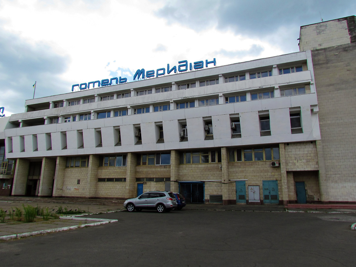 Херсон, Одесская площадь, 4