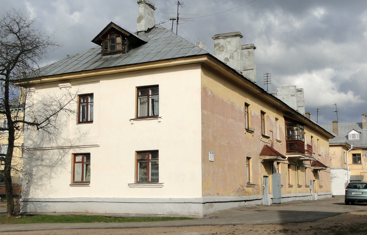 Минск, Улица Чеботарёва, 17