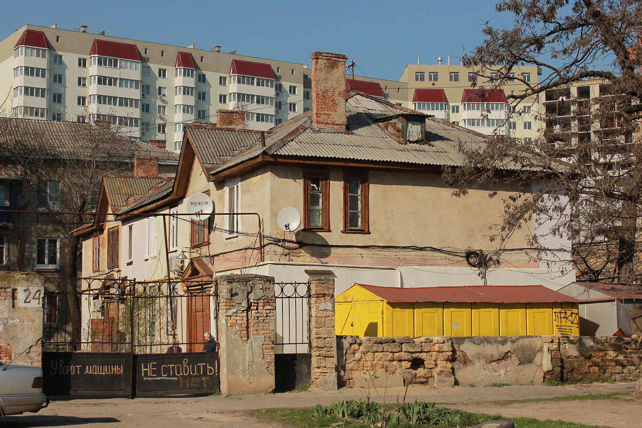 Одеса, Вулиця Ф. Пішеніна, 24а
