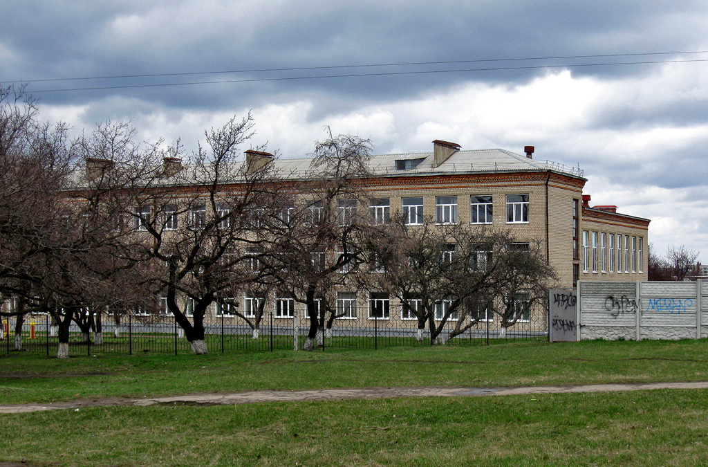 Харьков, Салтовское шоссе, 121 / Каунасская улица, 2