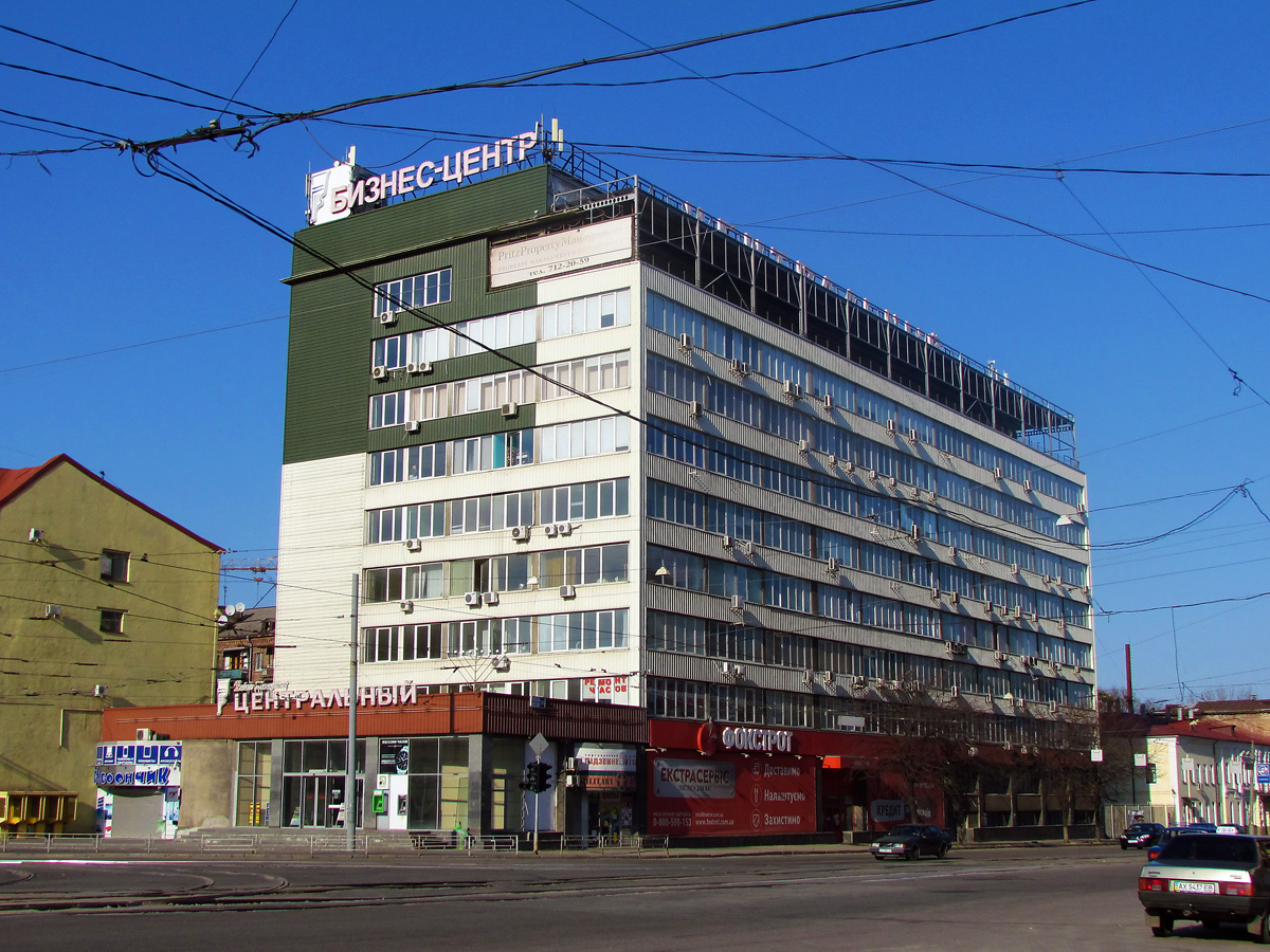 Харьков, Полтавский шлях, 56 / Улица Евгения Котляра, 2