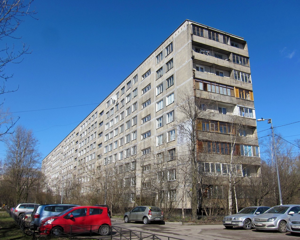 Санкт-Петербург, Улица Белы Куна, 27