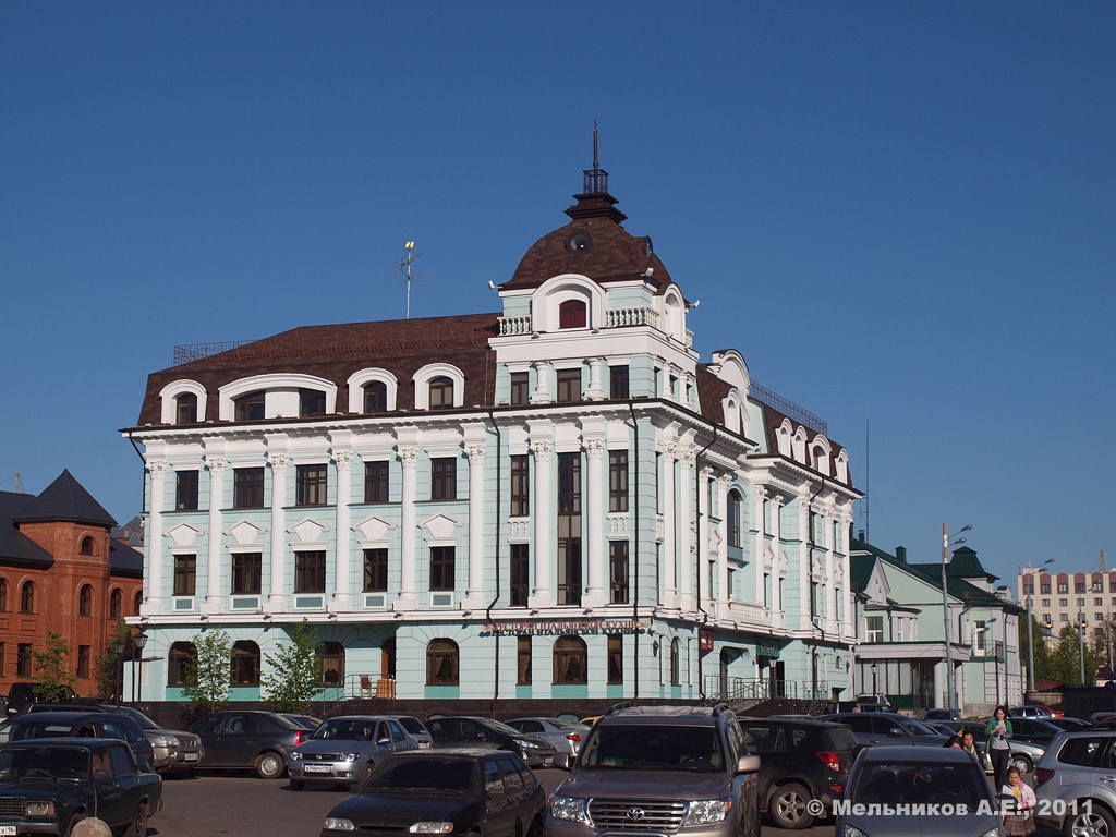 Казань, Петербургская улица, 37