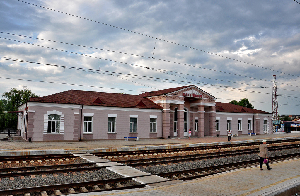 Барвенково, Привокзальная улица, 1