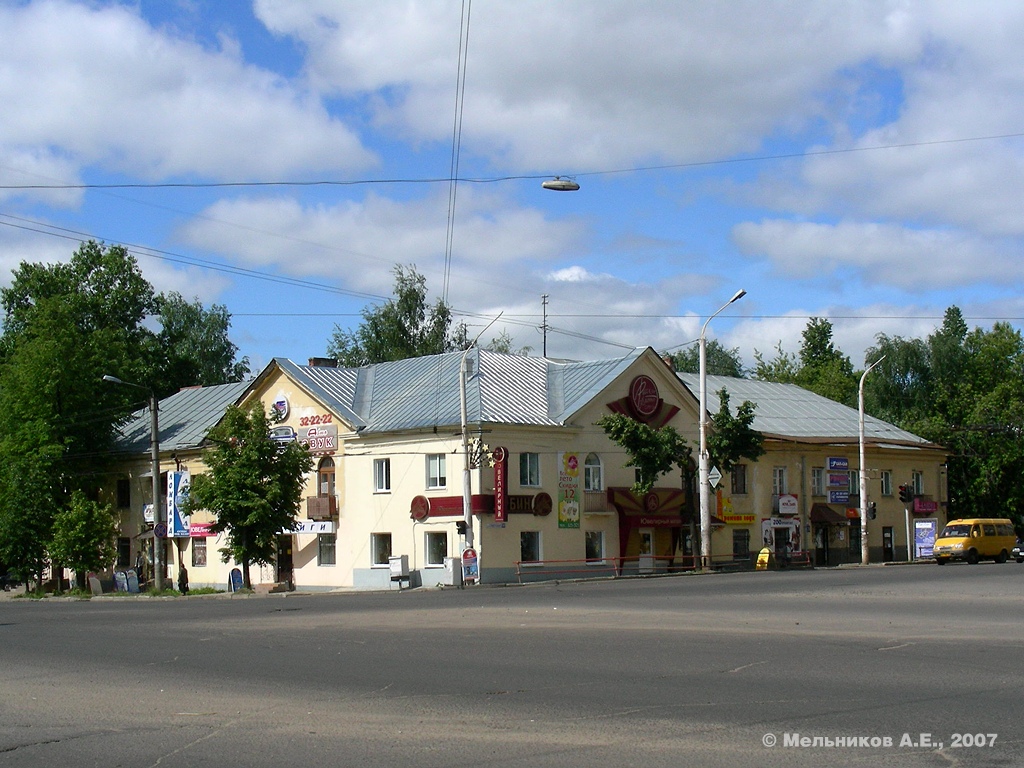 Кострома, Советская улица, 134 / Улица Титова, 10