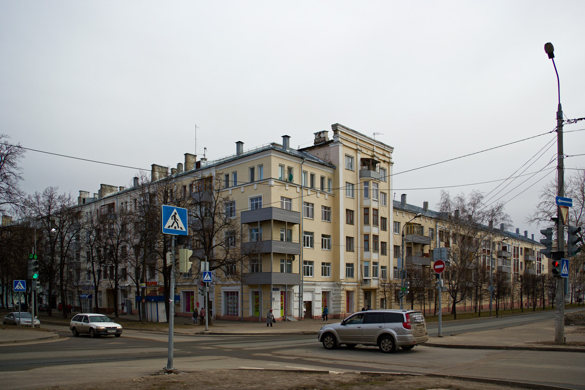 Kasan, Улица Челюскина, 6 / Улица Белинского, 9