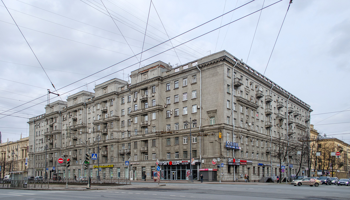 Petersburg, Московский проспект, 186 / Кузнецовская улица, 34