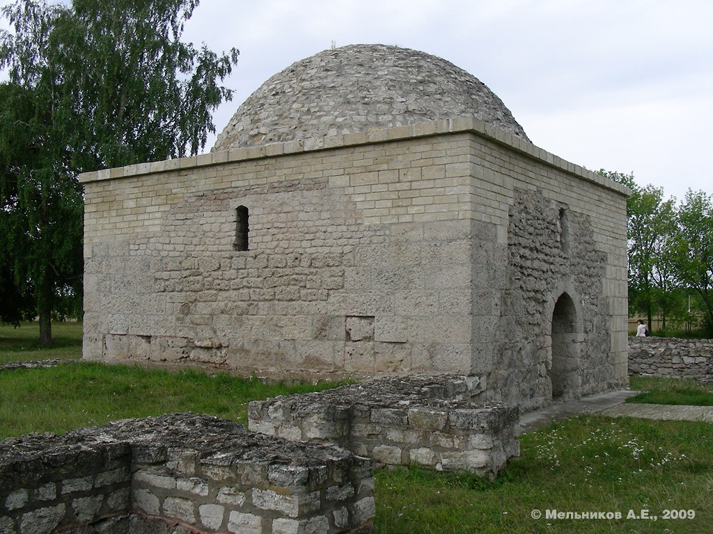 Болгар, Улица Назаровых, 67 (Ханская усыпальница)