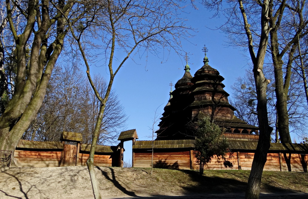 Львов, Улица Чернечая гора, 1