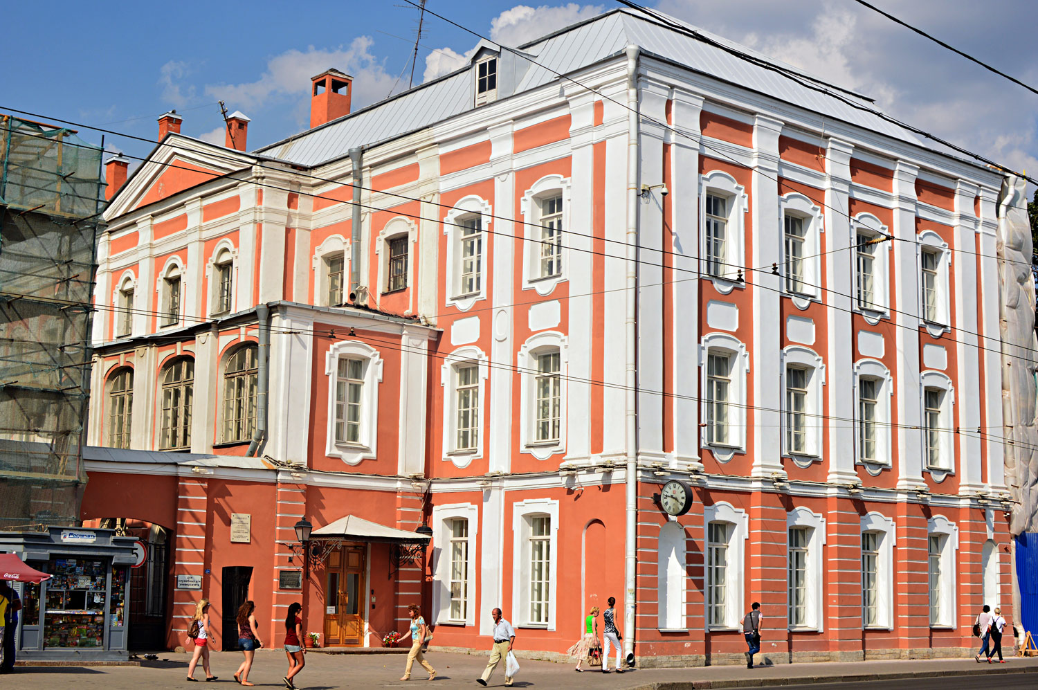 Санкт-Пецярбург, Менделеевская линия, 2
