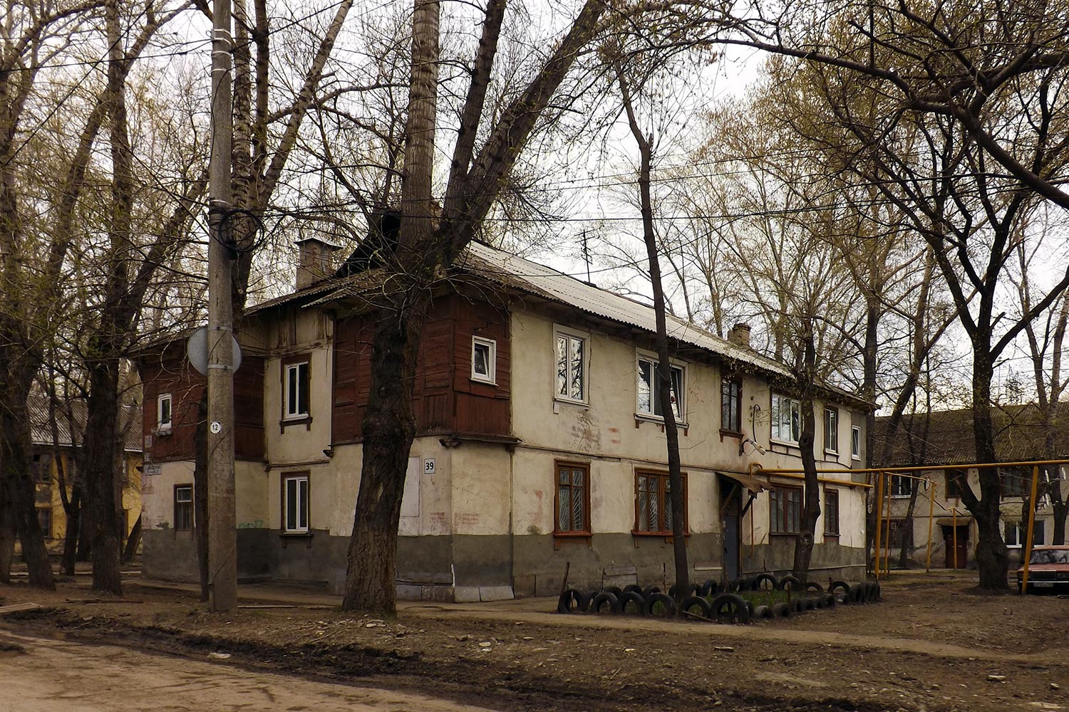 Самара, Дальневосточная улица, 39 / Улица Марии Авейде, 10