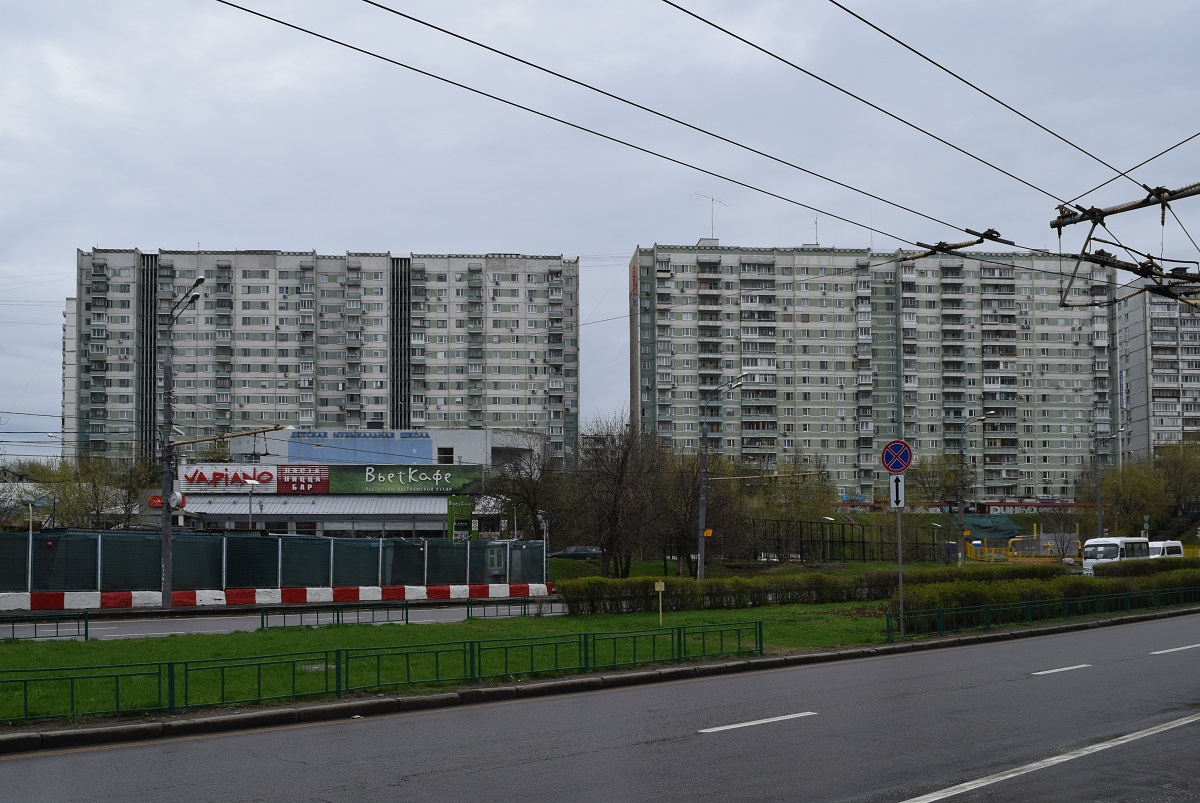 Москва, Улица 26-ти Бакинских Комиссаров, 14