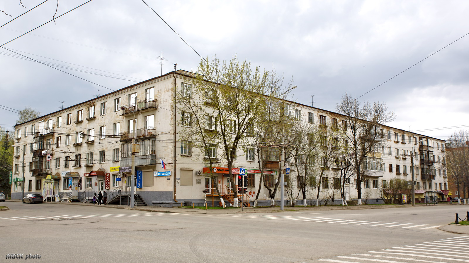 Владимир, Улица Усти-на-Лабе, 21 / Улица Мира, 53