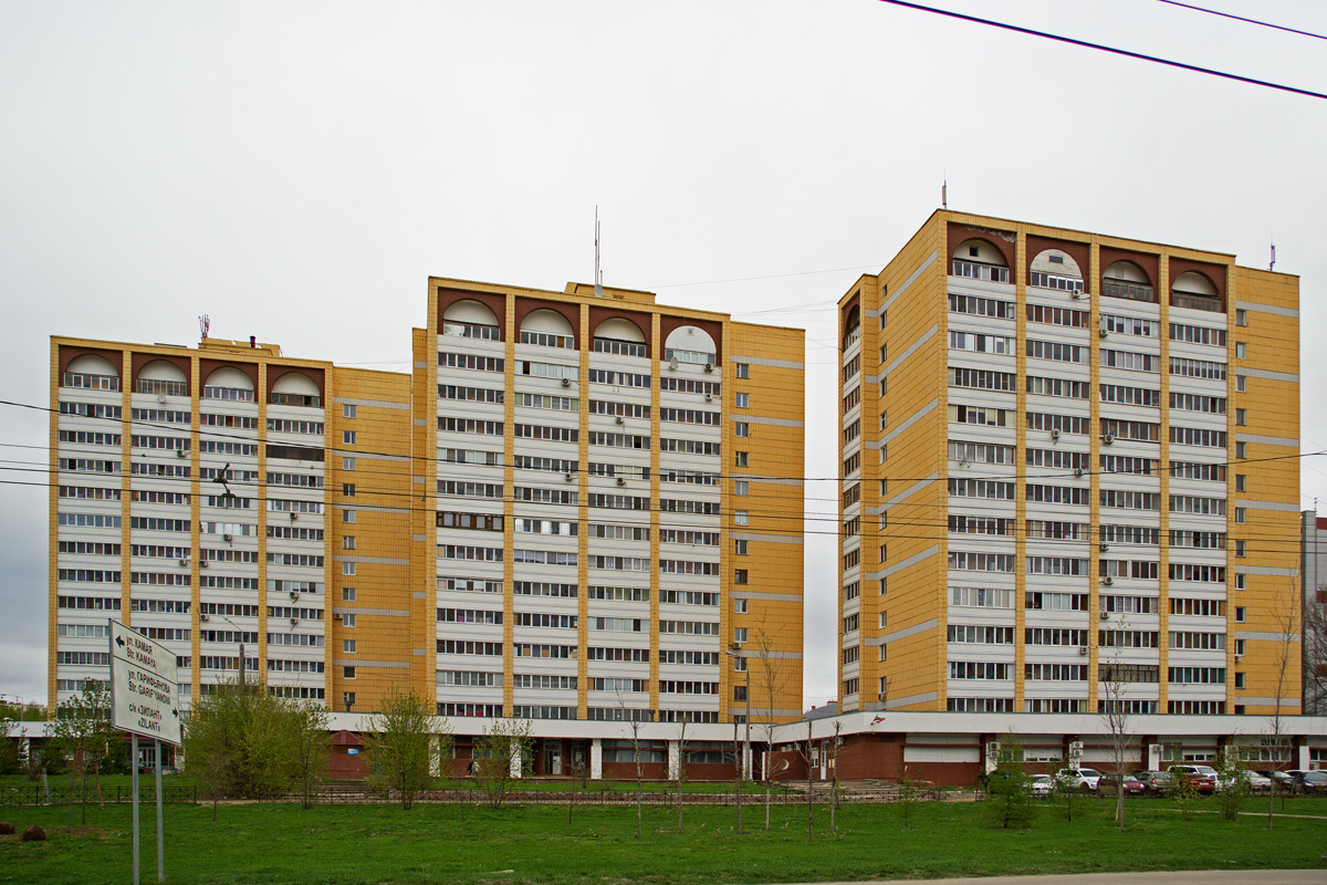 Казань, Улица Хусаина Мавлютова, 17А; Улица Хусаина Мавлютова, 17Б; Улица Хусаина Мавлютова, 19