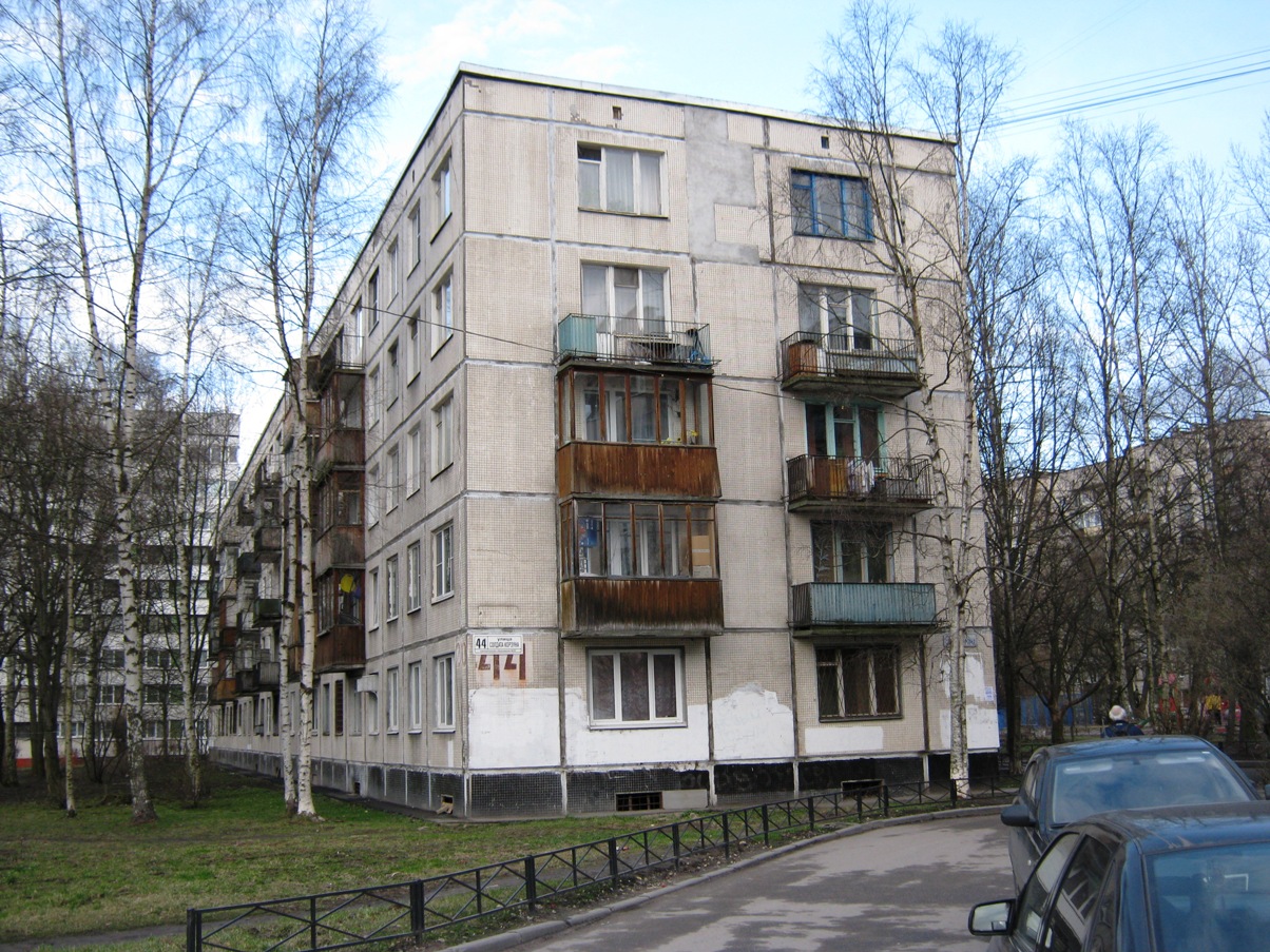 Санкт-Петербург, Улица Солдата Корзуна, 44