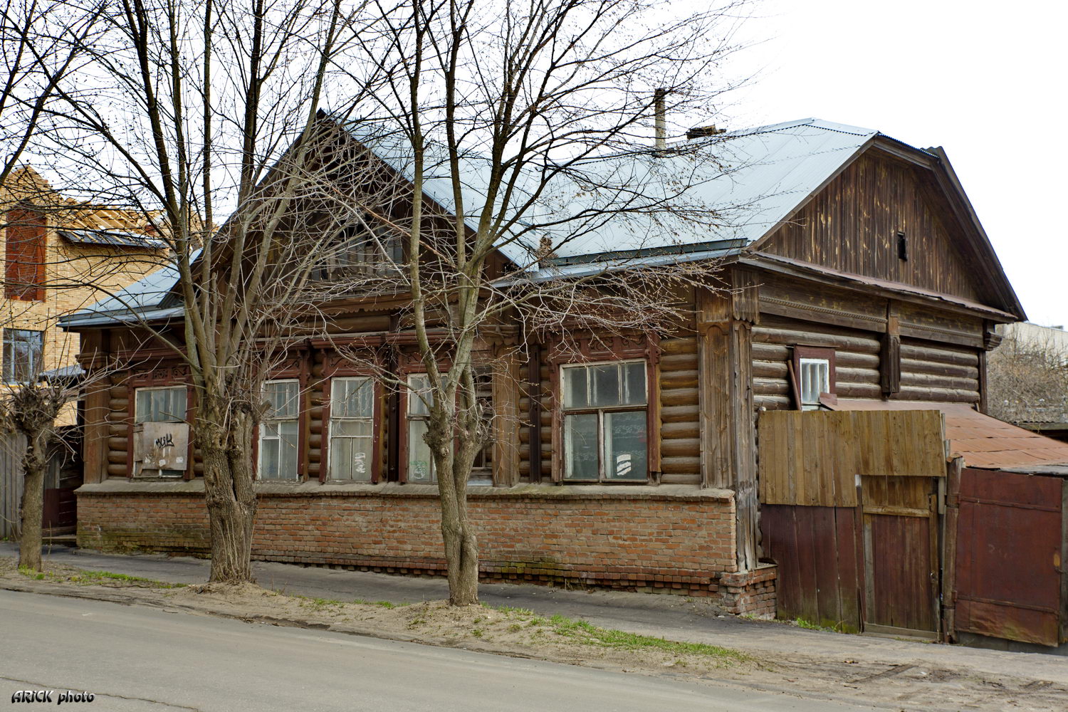 Vladimir, Улица Сакко и Ванцетти, 32