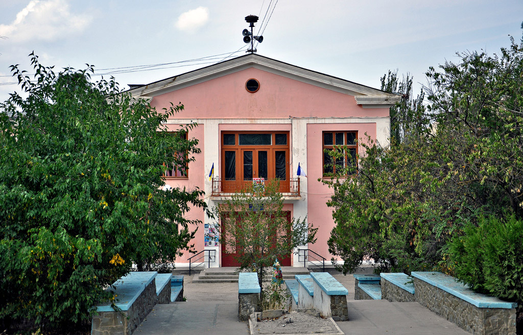 Феодосия, пгт Орджоникидзе, Улица Ленина, 8