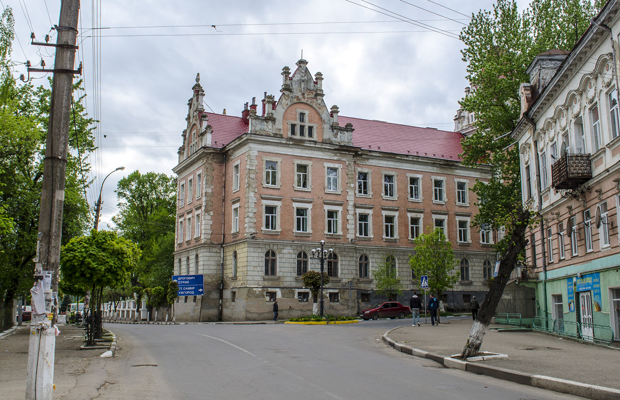 Самбор, Улица Ивана Мазепы, 18