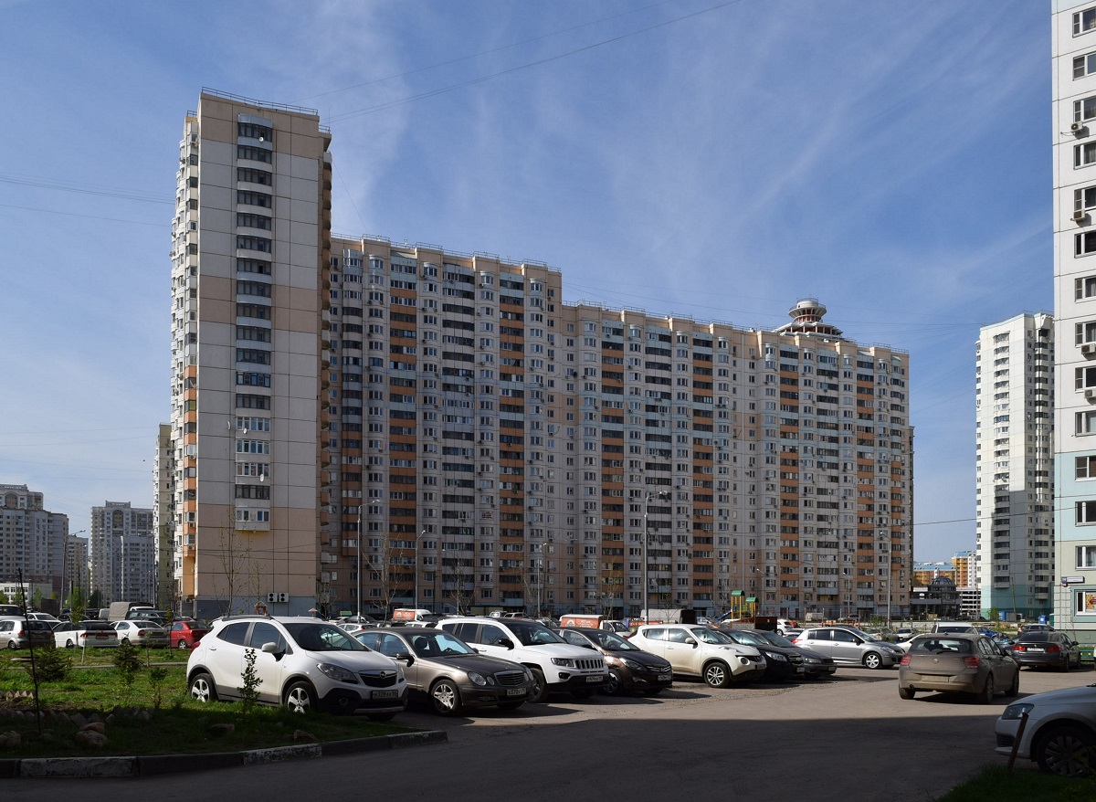 Красногорск, Подмосковный бульвар, 12