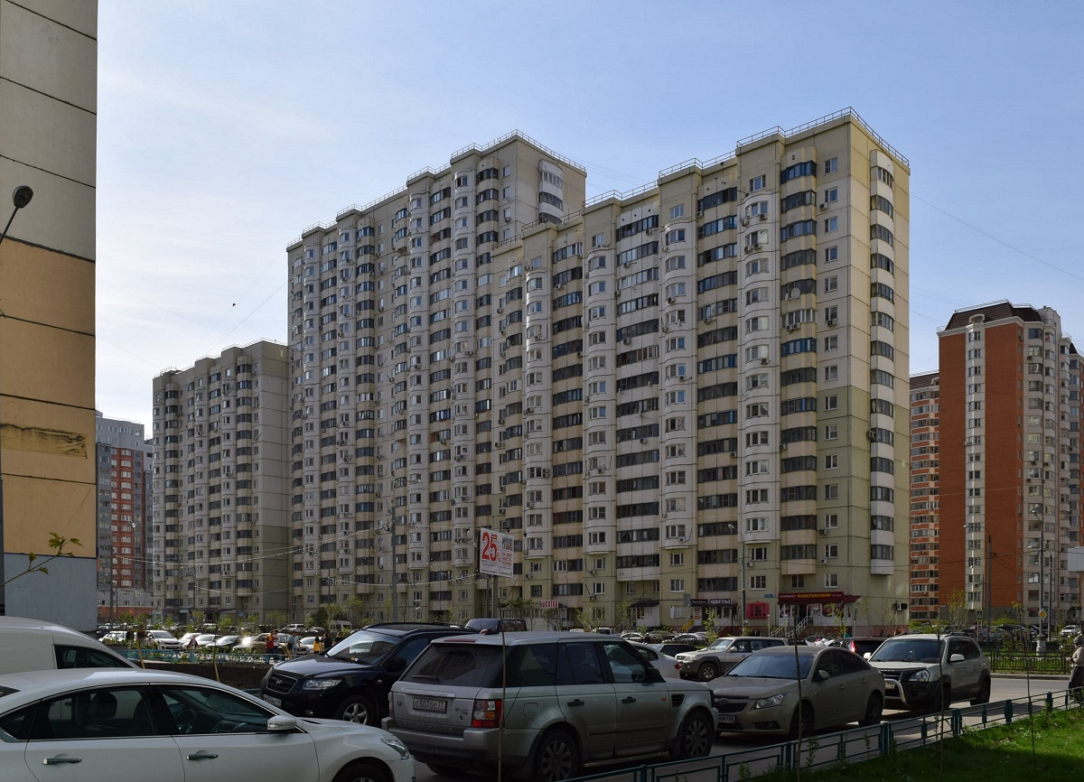Красногорск, Подмосковный бульвар, 11