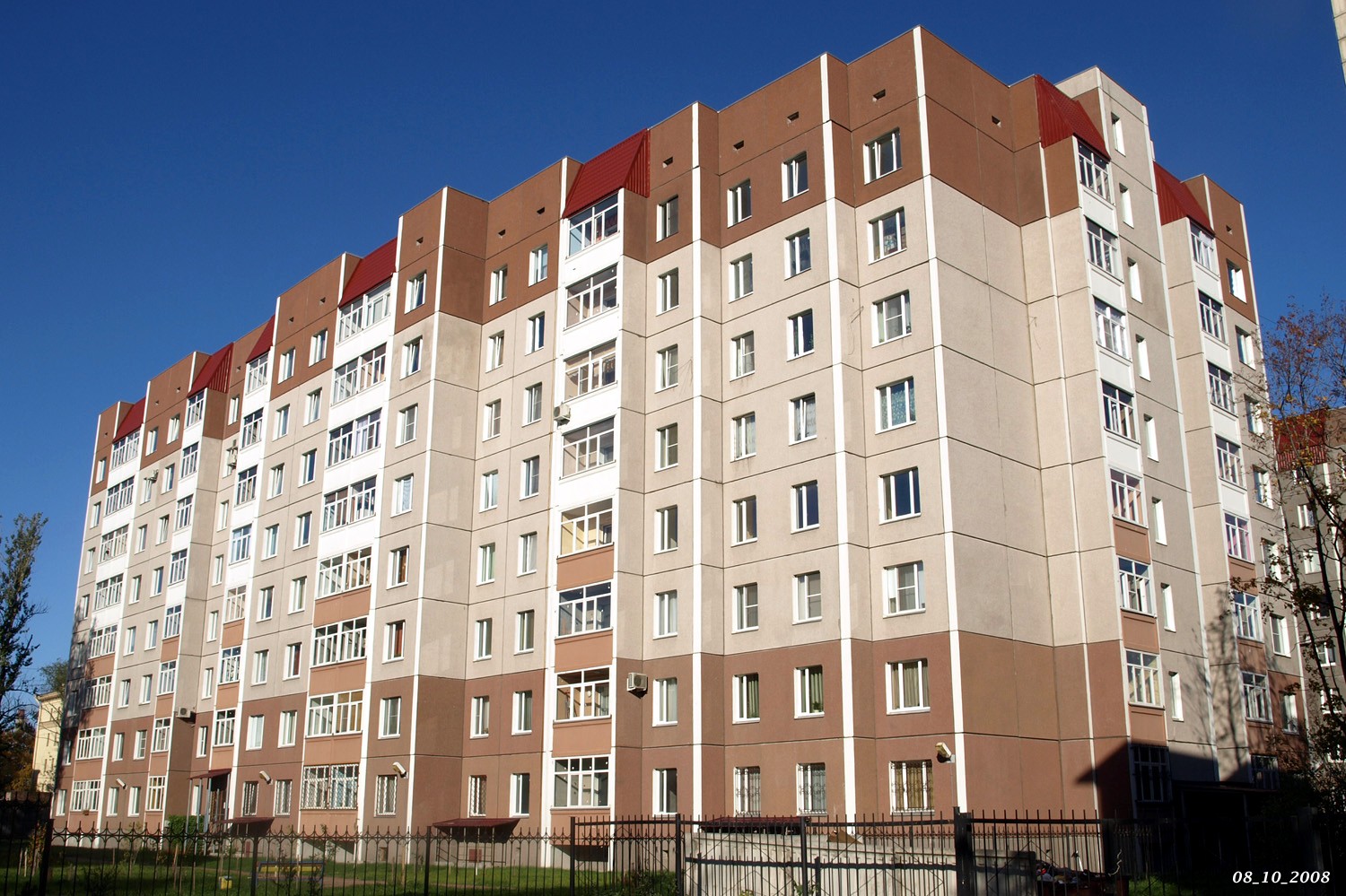 Санкт-Петербург, Улица Метростроевцев, 1