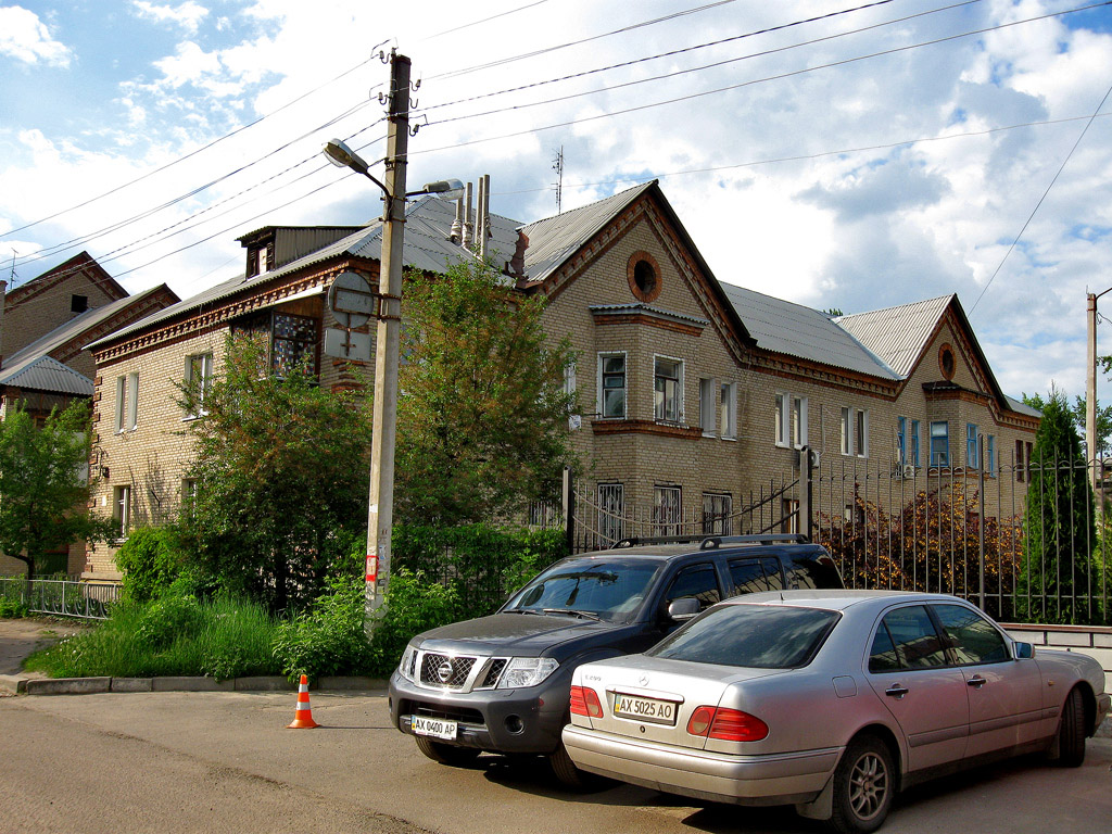 Харкiв, Улица Маршала Батицкого, 21