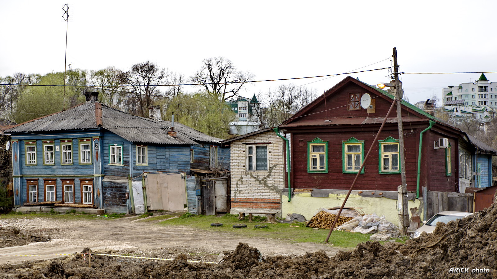 Владимир, Улица Задний Боровок, 12; Улица Задний Боровок, 10