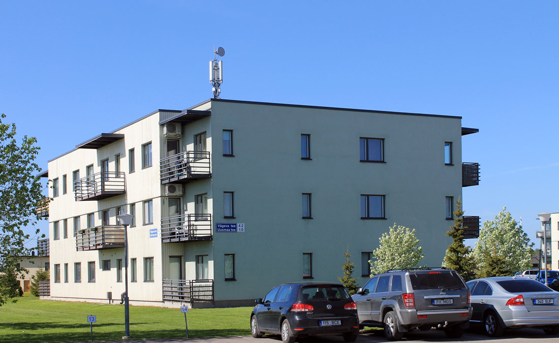 Пеетри, Vägeva tee, 42