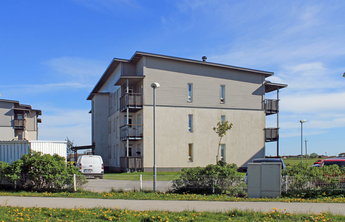 Пеетри, Vägeva tee, 17a