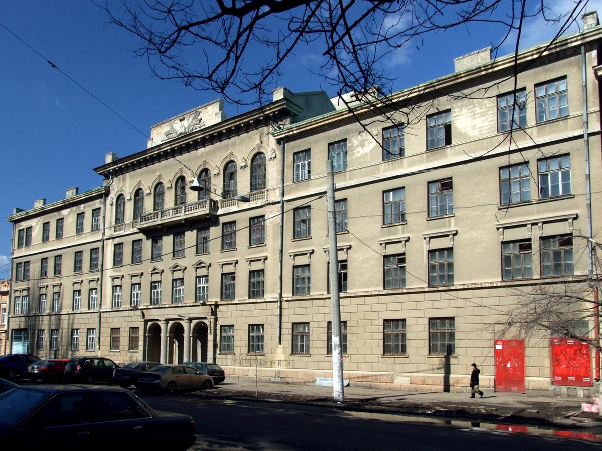 Одесса, Базарна вулиця, 106-108
