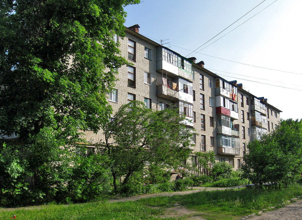 Эсхар, Улица Крупской, 1