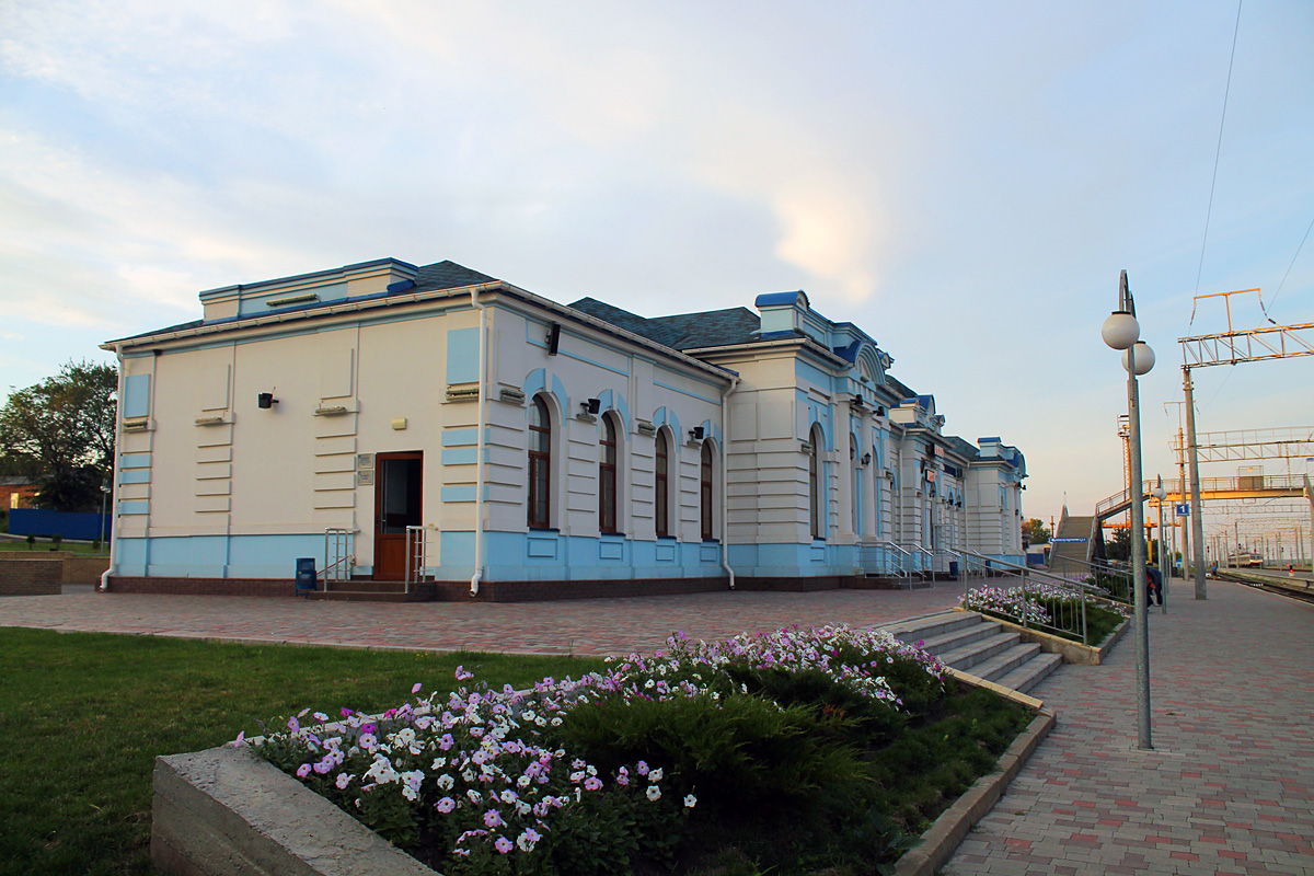 Красноград, Улица Копыленко, 19