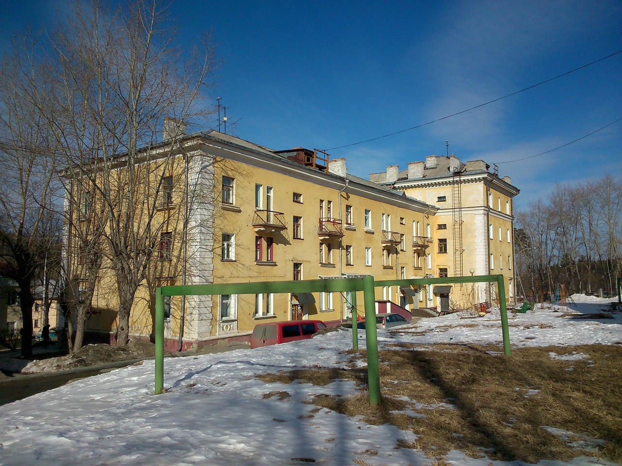 Новоуральск, Улица Мичурина, 25