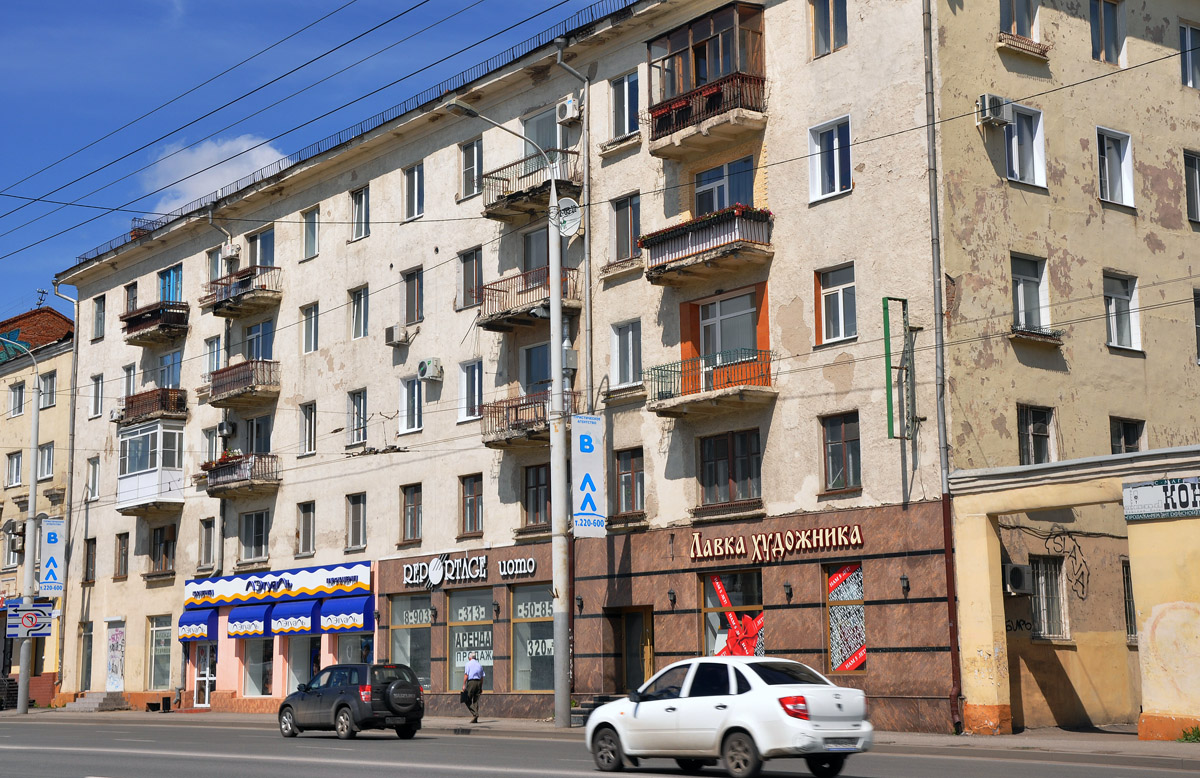 Омск, Улица Красный Путь, 8