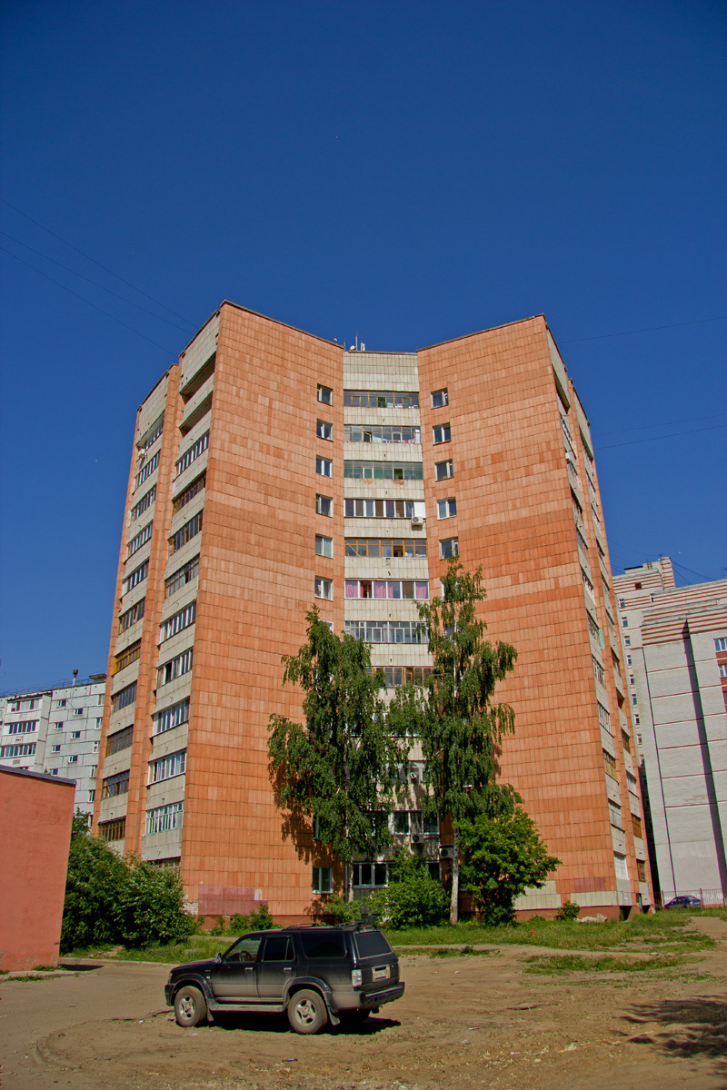 Kaasan, Улица Юлиуса Фучика, 103