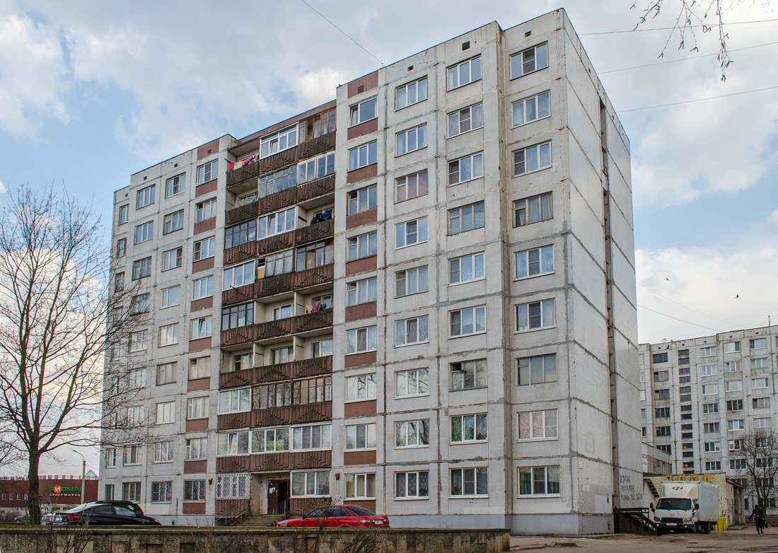 Гатчина, Улица Волкова, 1 корп. 1