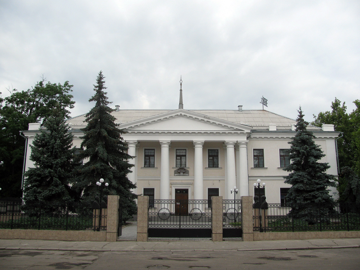 Очаков, Лоцманская улица, 11