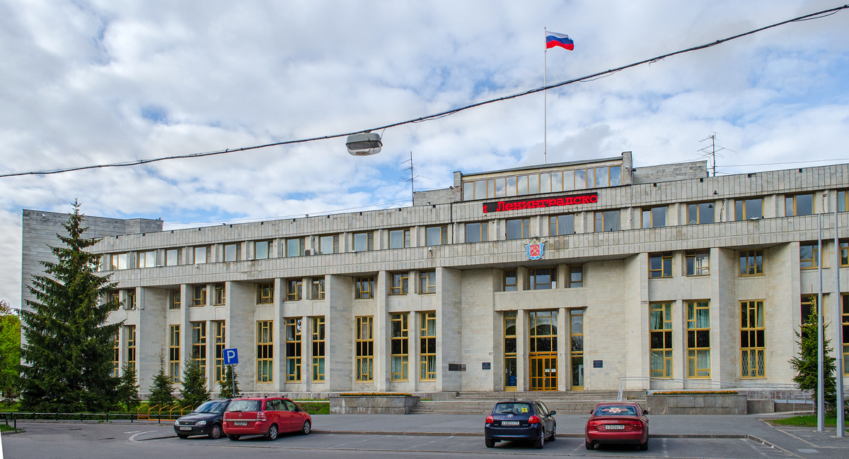 Пушкин, Октябрьский бульвар, 24