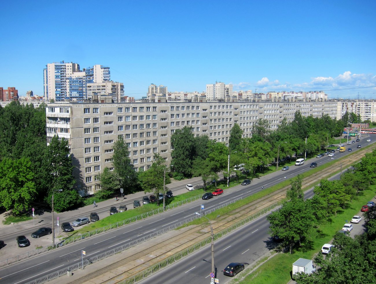 Peterburi, Проспект Солидарности, 7