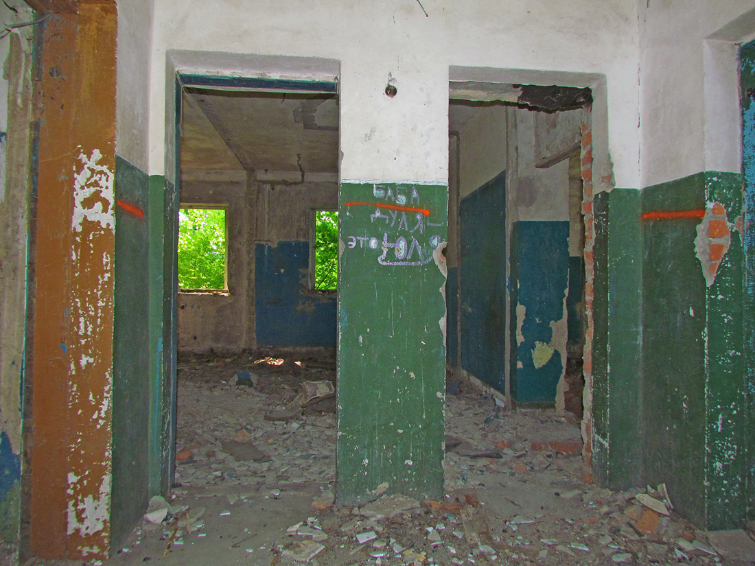 Эсхар, Улица 152-й стрелковой дивизии, 1