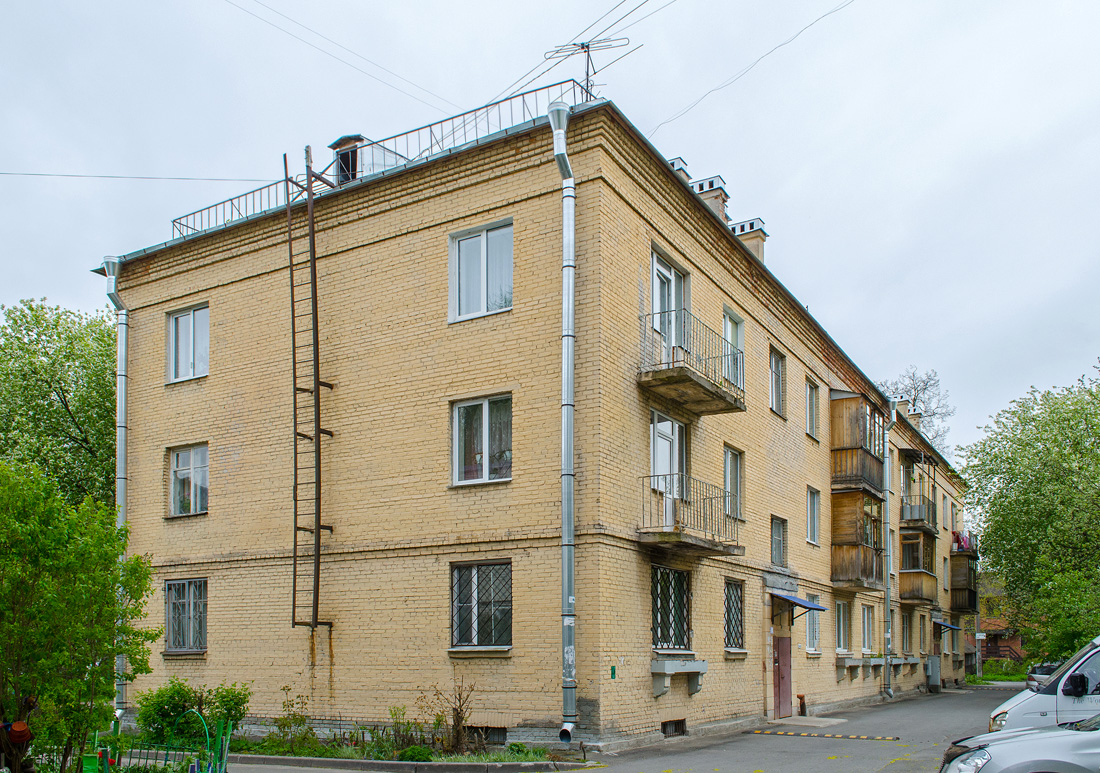 Павловск, 1-я Советская улица, 10
