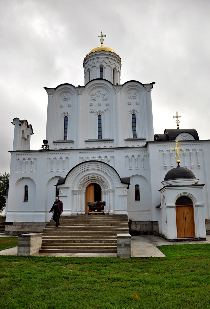 Краматорский район, прочие н.п., С. Долина, улица Ленина, 1