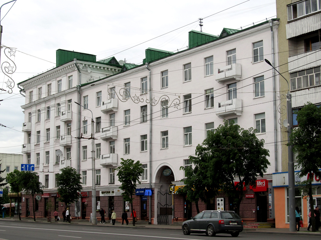 Mahilyow, Первомайская улица, 69А / Проспект Мира, 41; Первомайская улица, 69