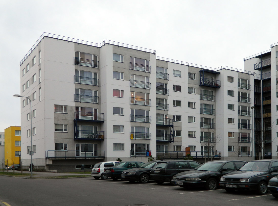 Таллин, Raadiku, 8b/1