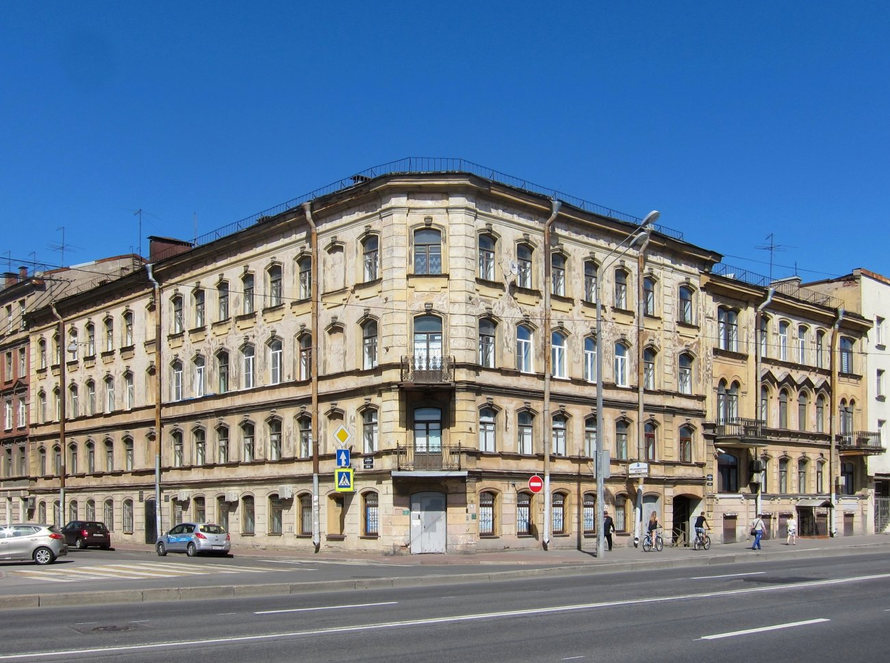 Санкт-Петербург, Набережная Обводного канала, 141 / Улица Егорова, 32